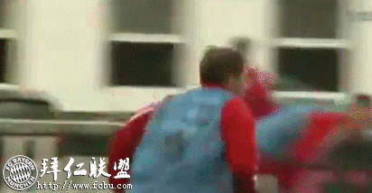 德甲一周回顾 拜仁内讧史 斯图加特保级艰难4 德甲一周回顾 拜仁内讧史 斯图加特保级艰难4